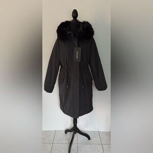 Women's Long Hooded Parka Down Coat / Puffer Jacket Black Size Medium